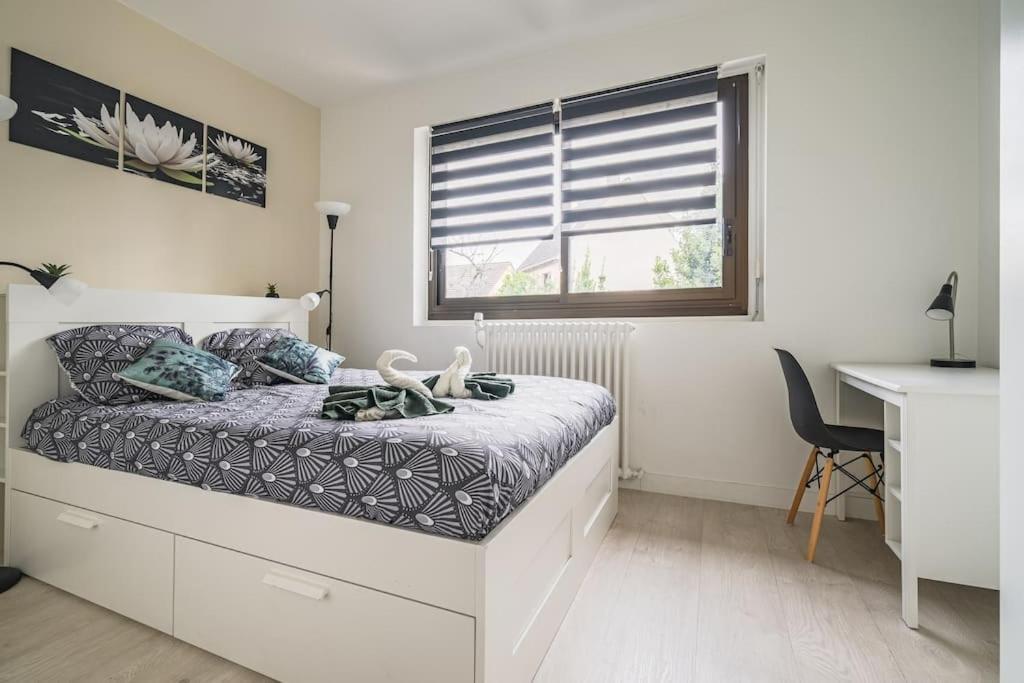 Le Lotus - Self Checkin - 20Min From Paris - Free Parking Around Apartment Drancy Bagian luar foto